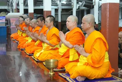 ประมวลภาพการสวดพระอภิธรรมพระบรมศพ พระบาทสมเด็จพระเจ้าอยู่หัวในพระบรมโกศ ณ วัดจุฬามณี ปี ๒๕๕๙